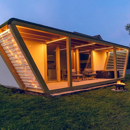 Holiday House Hona Lux Velike Lasce Экстерьер фото