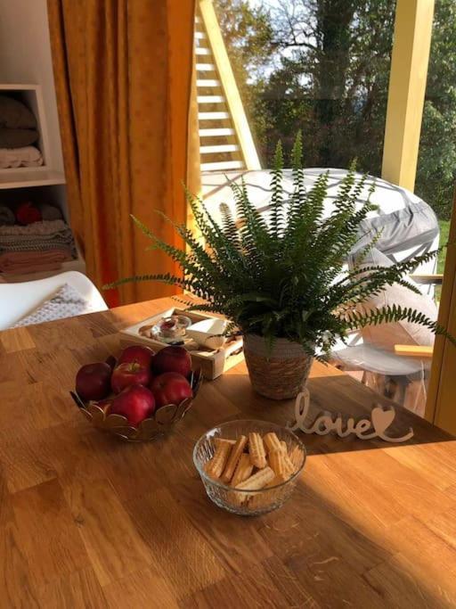 Holiday House Hona Lux Velike Lasce Экстерьер фото