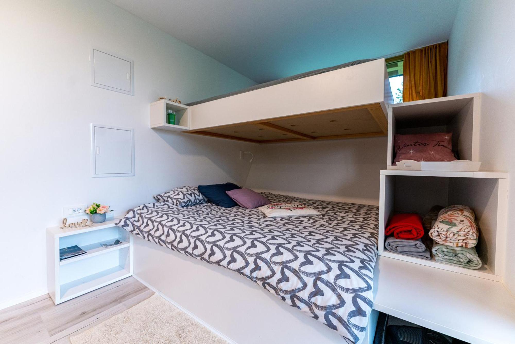 Holiday House Hona Lux Velike Lasce Экстерьер фото
