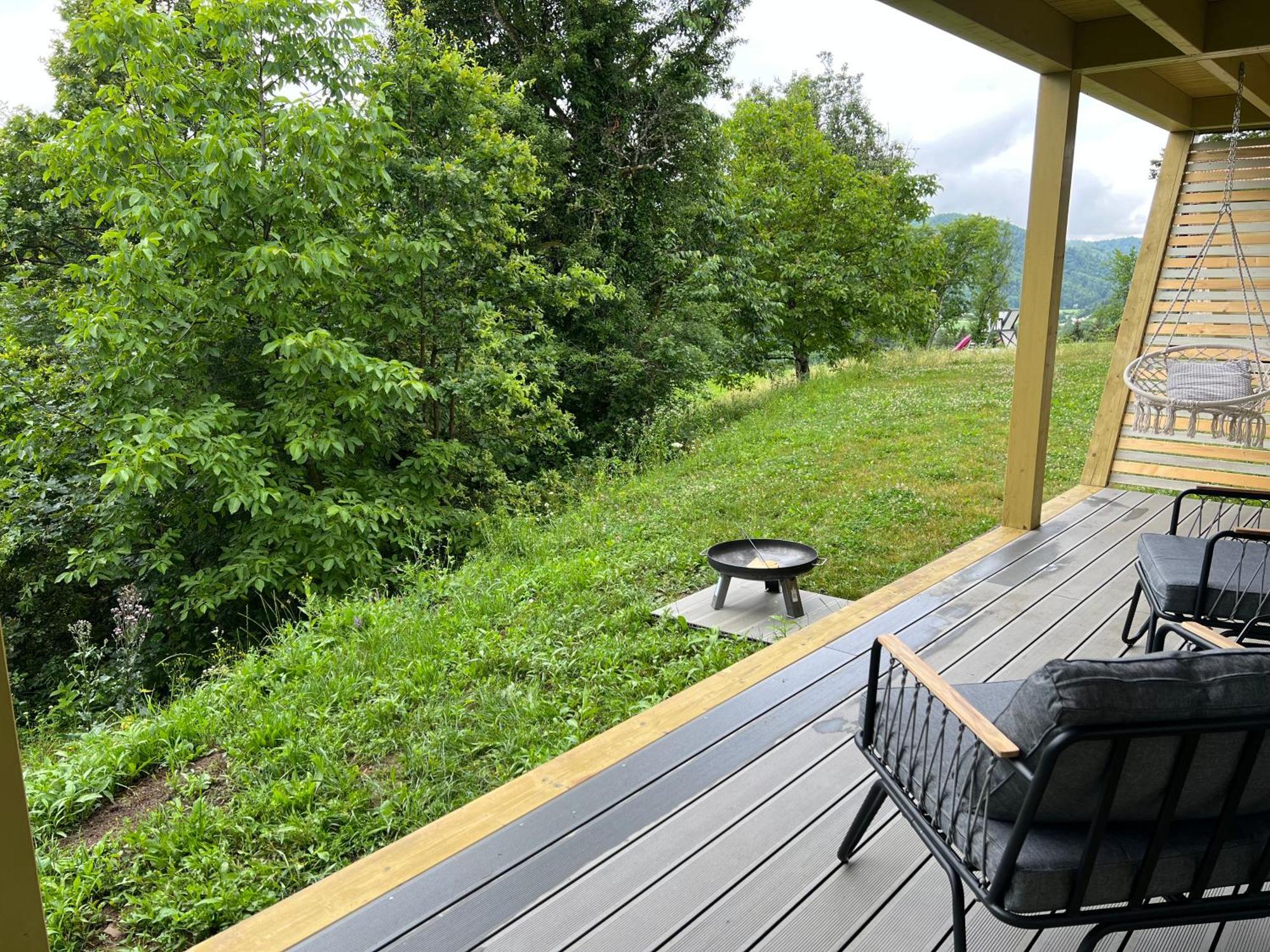 Holiday House Hona Lux Velike Lasce Номер фото